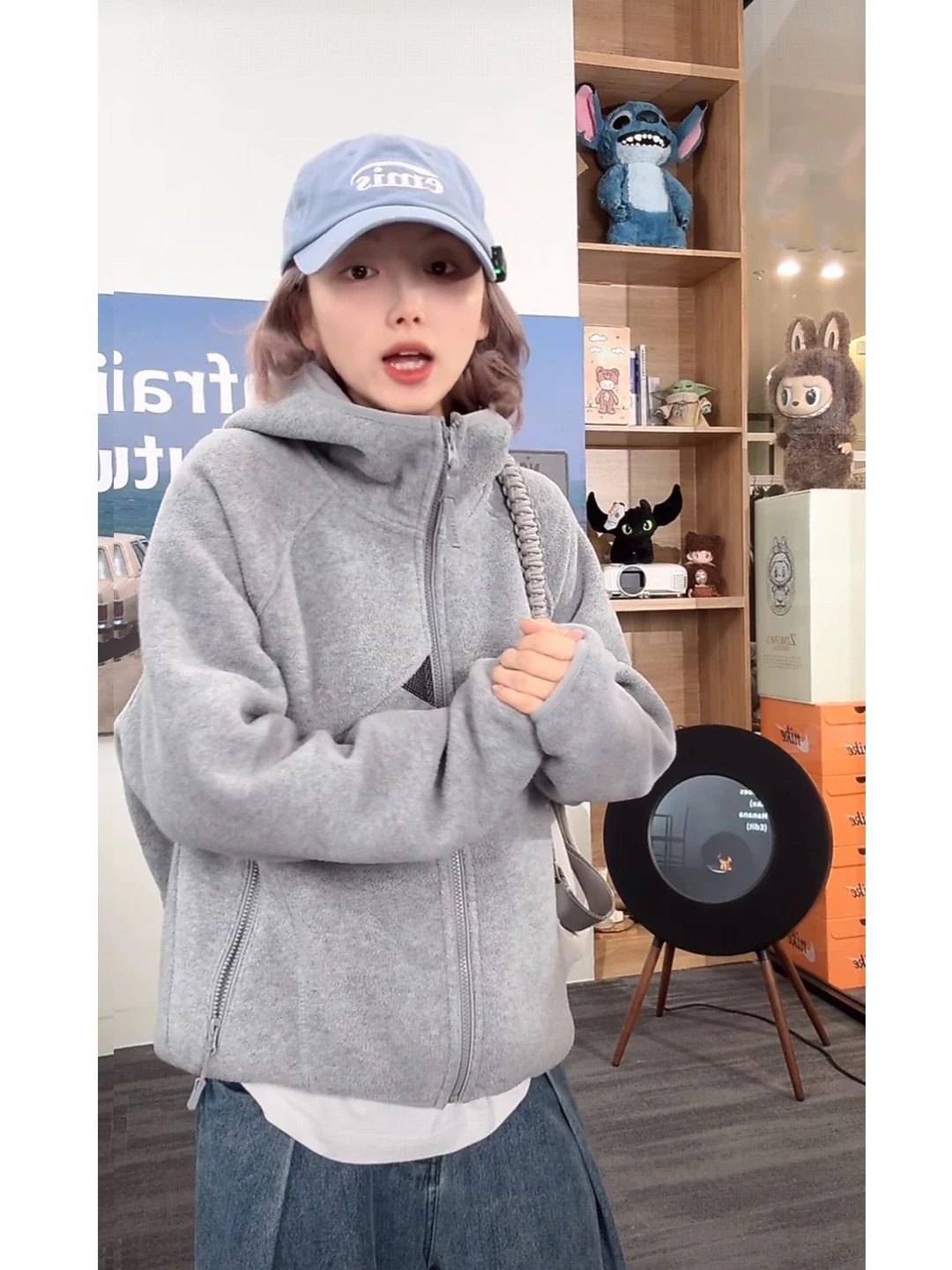 

Флисовая куртка в американском стиле, женская двусторонняя пушистая теплая куртка с капюшоном, стандартный крой, подходит для маленьких размеров, осень-зима