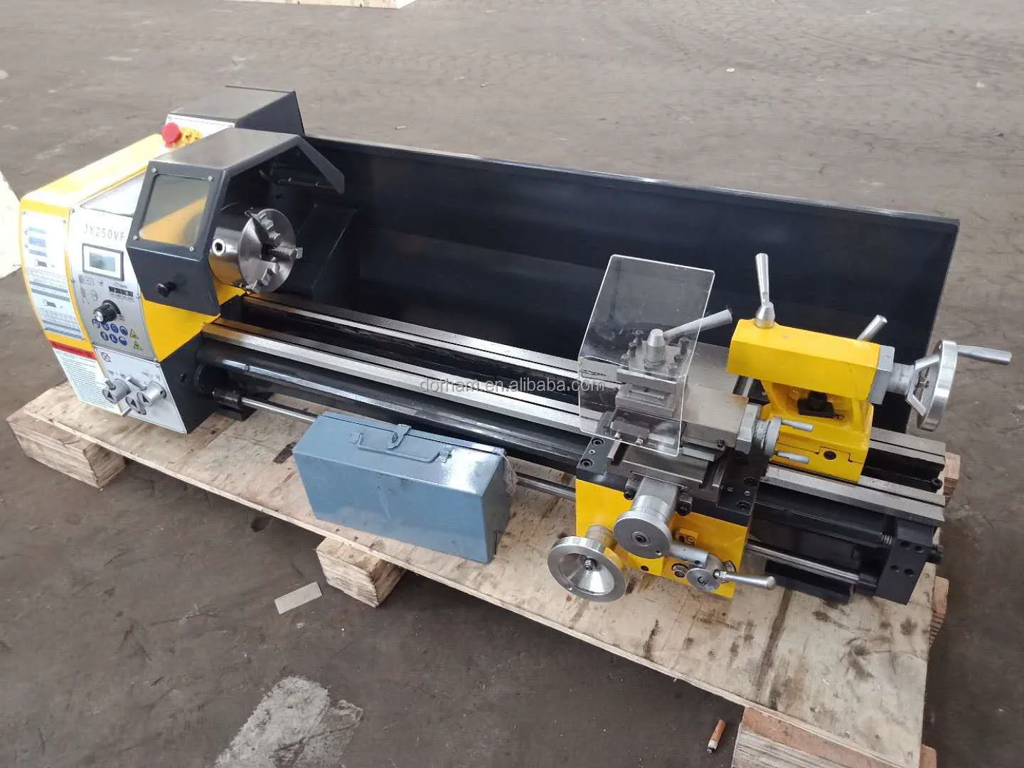 JY250VF High Precision Manual Lathe Machine Mini Bench Lathe with Gap Bed Competitive Price