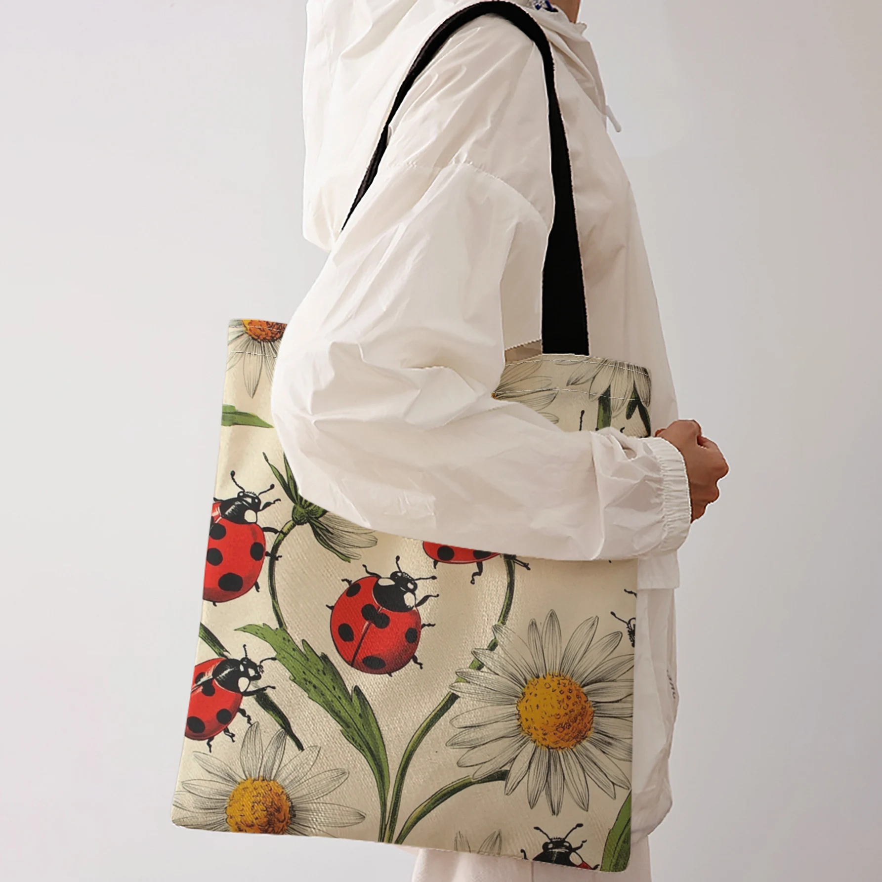 Ladybug And Daisy Print Tote Bag With Black Handles Large Shoulder Handbag For Shopping Daily Use