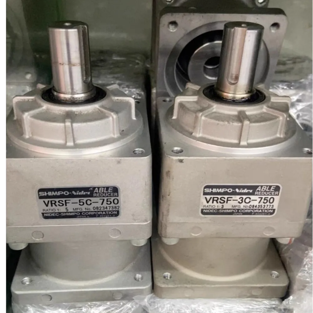 Reducer VRSF-3C-750