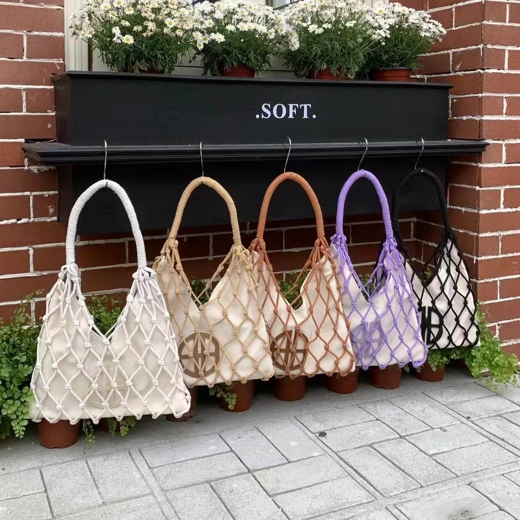 

2024 Summer Fashion Korean Version Ins Seaside Vacation Woven Hollow Shoulder Underarm Tote Bag Mesh Bag Brandat Bags Women Y2k