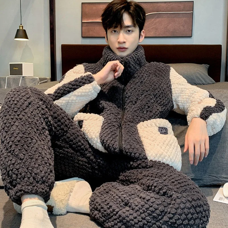 Pigiama giovanile completo da notte invernale addensato da uomo in cotone a tre strati Loungewear maschile in velluto corallo giacca calda Set di abbigliamento per la casa