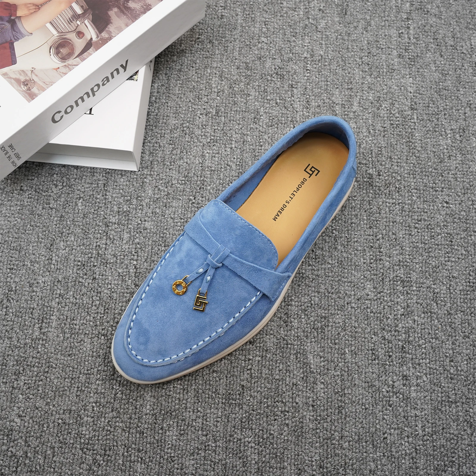 new women\'s round headed luxury casual shoes with cashmere surface anti slip driving shoes solid color metal decoration loafers