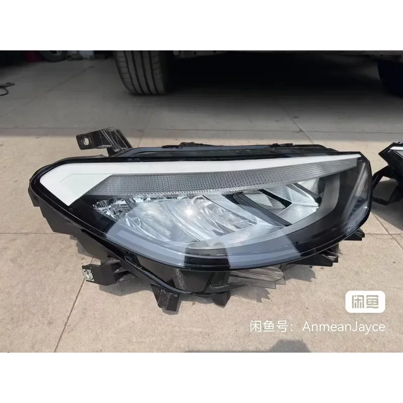 Premium Brake Pads Shock Absorbers Durable Car Spare Parts Essential Replacement for Vw Id3
