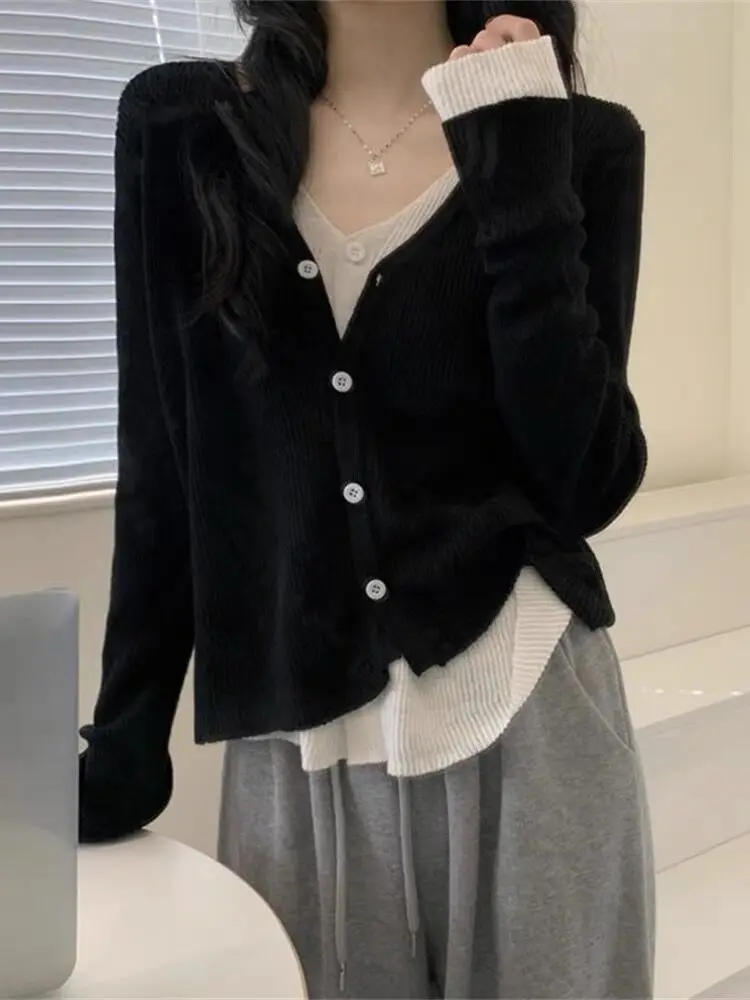 

Женский осенне-зимний вязаный свитер с V-образным вырезом и длинными рукавами, имитация двухслойности, в стиле Lazy, стройнящий, верхняя одежда, корейский стиль, Pure C...