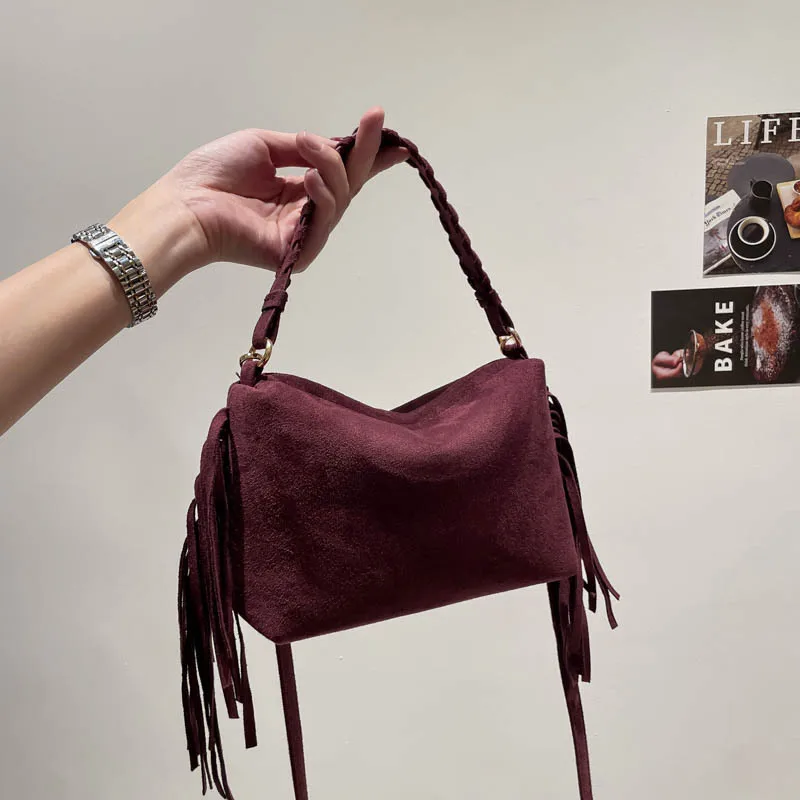 

Vintage Matte leather Women Saddle Crossbody Bags small Tassel Shoulder Bag for Ladies handbg femal phones Messenger Bag