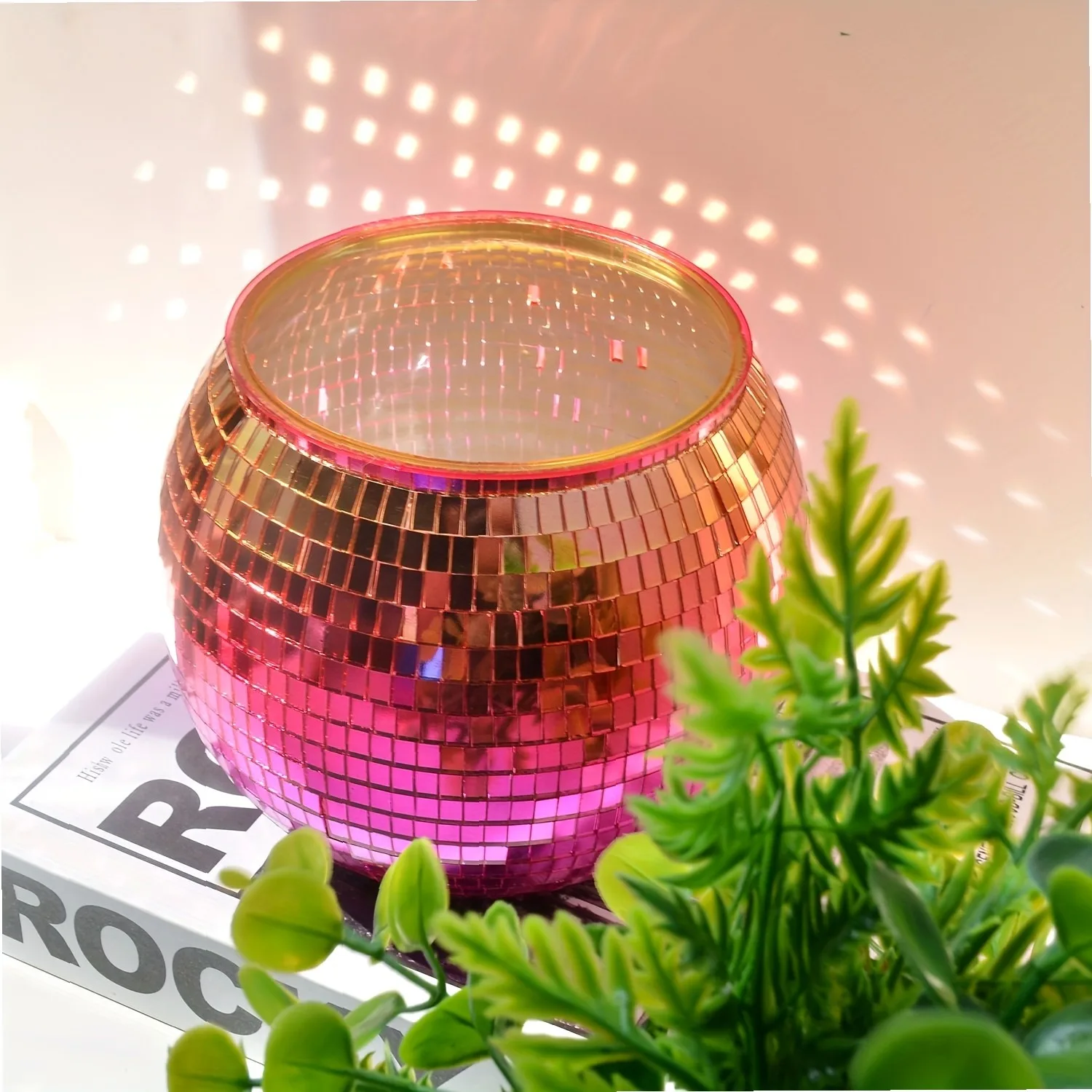 Gradient Pink Gold Mirror Mosaic Disco Ball Planter Shiny Flower Pot for Indoor Outdoor Home Garden Office Desk Decor