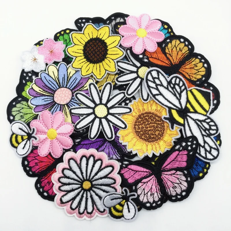 12pcs Embroideried Iron On Patches Daisy Sunflower Bee Butterfly Animal Patch Applique Repair For Jeans Hats Bags Clothing