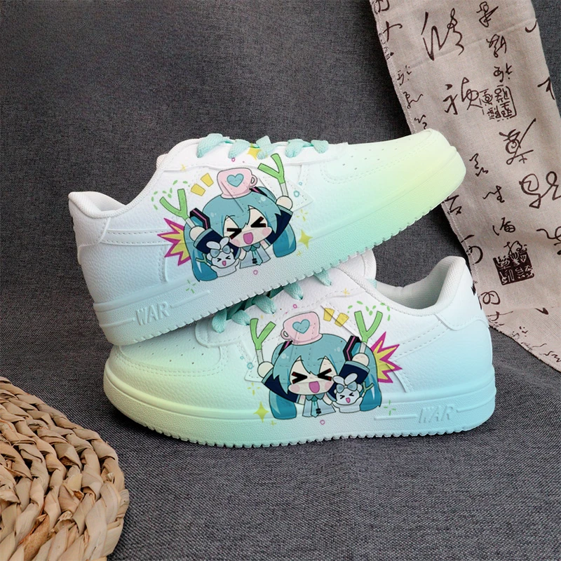

Hatsune Miku anime Kawaii peripheral 2D hand-painted Hatsune Miku board shoes cute spring high and low top casual sneakers gift