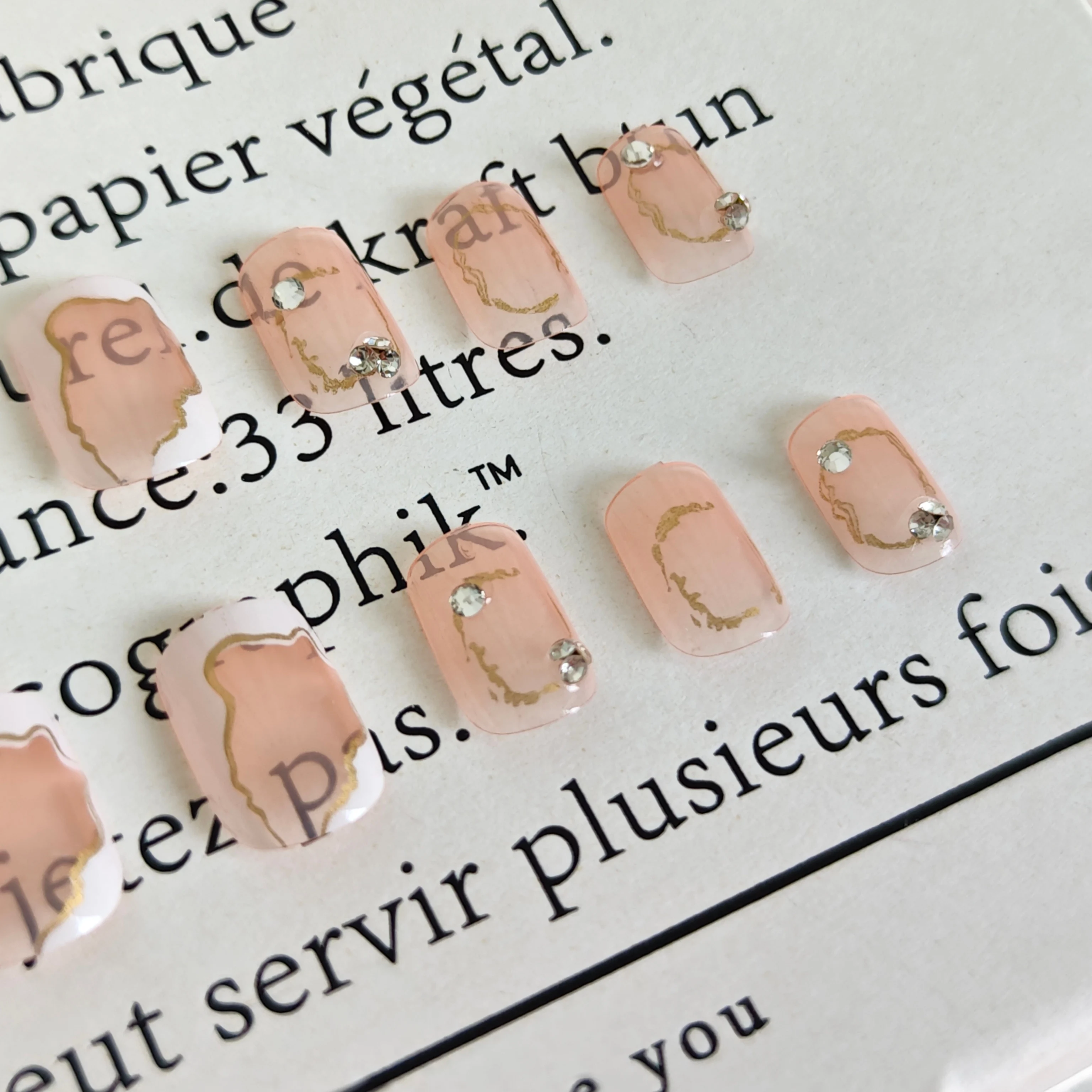 24pcs Icy Asymmetric Foiling Gold Nails Glitter Ballet Press-Ons Euro-Chic Short Length & Mix Sizes Fake Nails Set