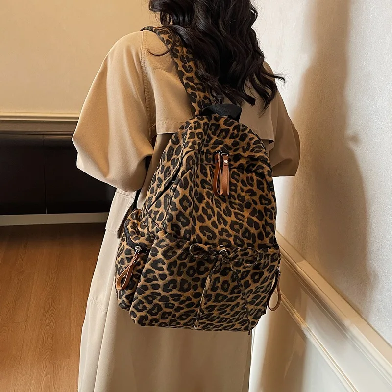 

Large Capacity Leopard Print Laptop Backpack Fashion College High School Student Bookbag Unisex Korean Style Rucksack