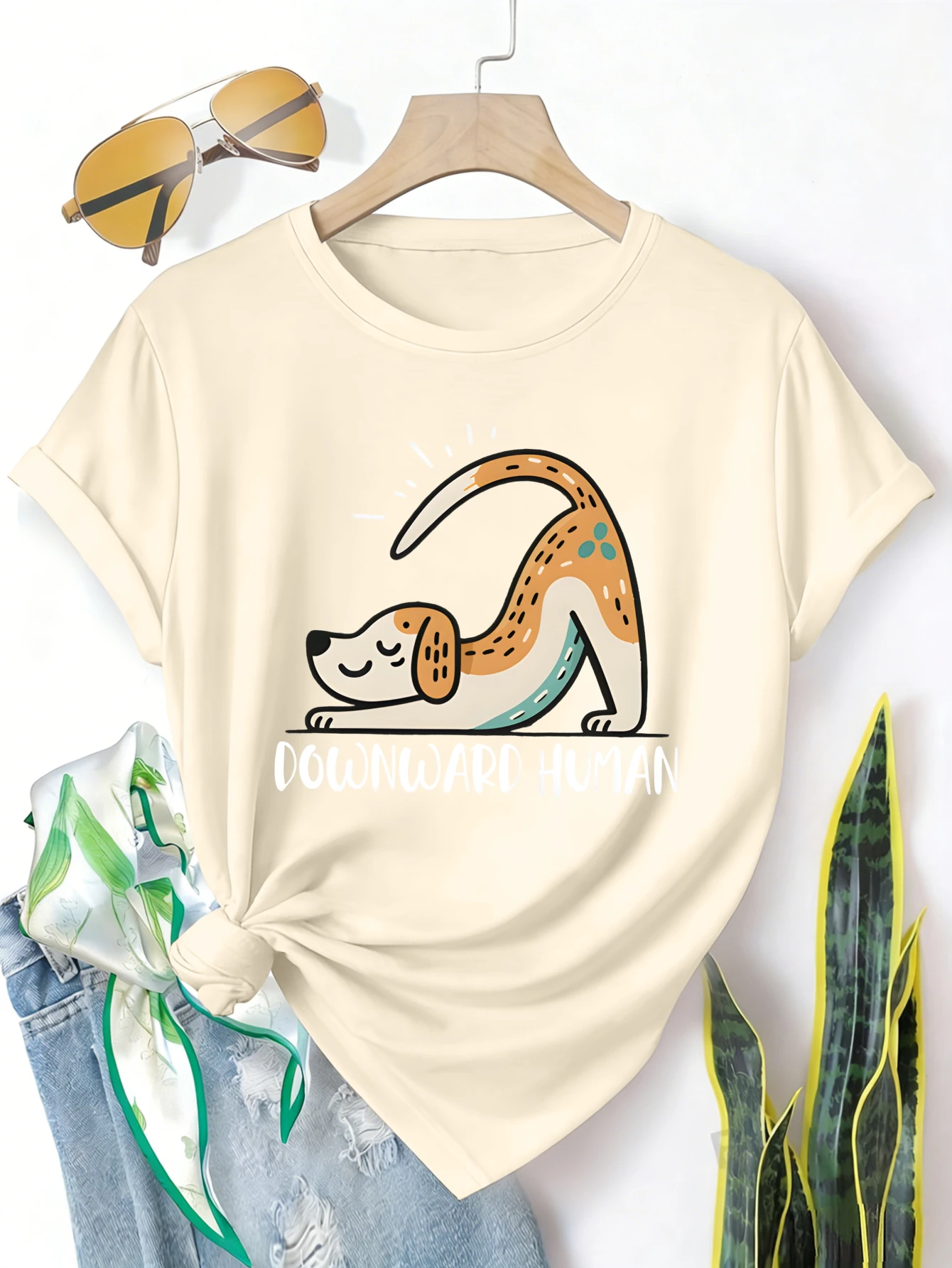 

Женская футболка больших размеров с короткими рукавами и изображением собаки в позе лежа на животе, удобная и универсальная модель для повседневной носки, летняя одежда для женщин.