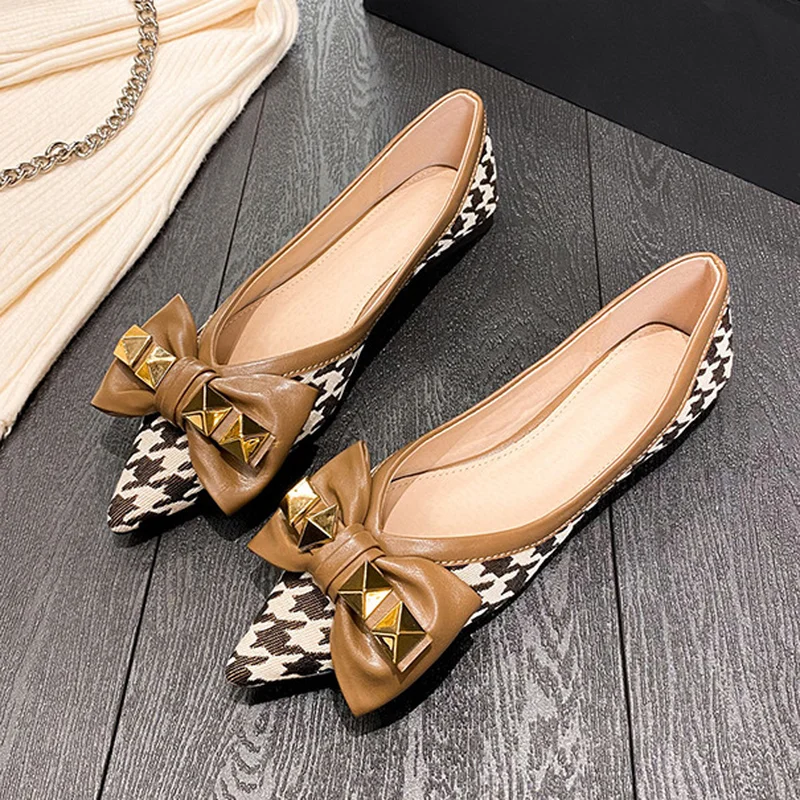 Plus Size 34-43 Women Pointed Toe Flats Slip on Girls Casual Shoes Office Lady Dress Shoes 1cm Heel Pumps Fashion Bow Female T63