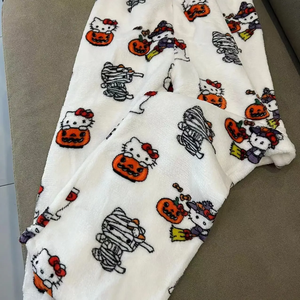 2024 Sanrios Halloween Cartoon Hellokittys Flannel Pajama Pants Anime Kawaii Women Autumn Winter Warm Casual Home Graffiti Pants