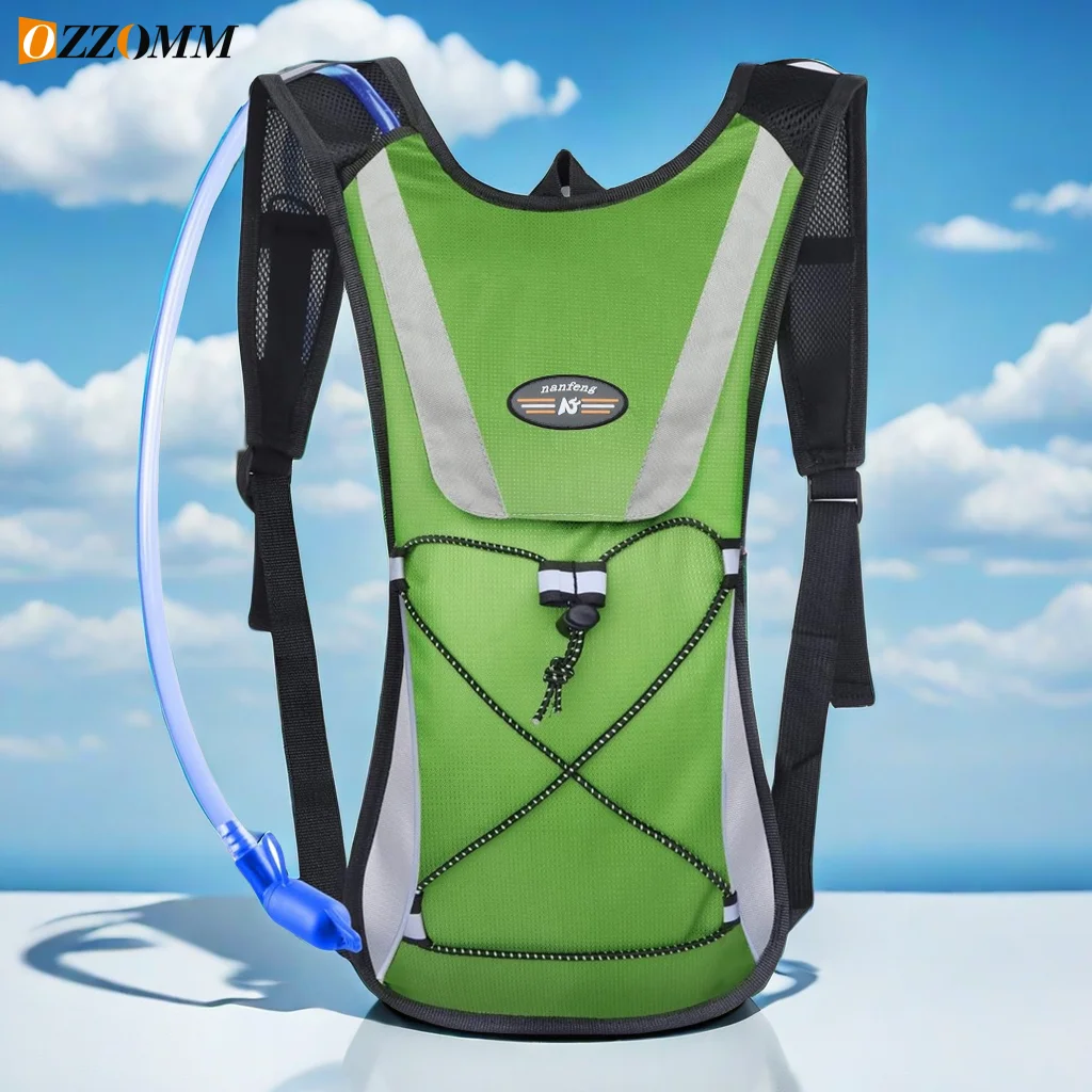 

1PC Reflective Hydration Pack, Lightweight Insulation Water Rucksack Backpack Bladder Bag For Cycling Hiking Climbing