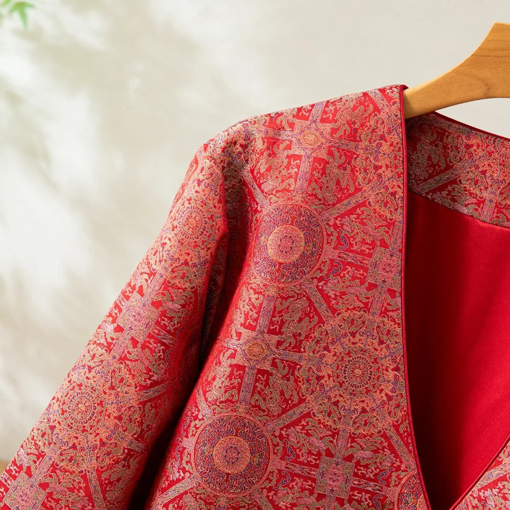 Damesmode Herfstkleding Pioen Gedrukt Natuurlijke Moerbei Zijde Lied Brokaat Diagonale V-hals Nieuwe Chinese Stijl Jas