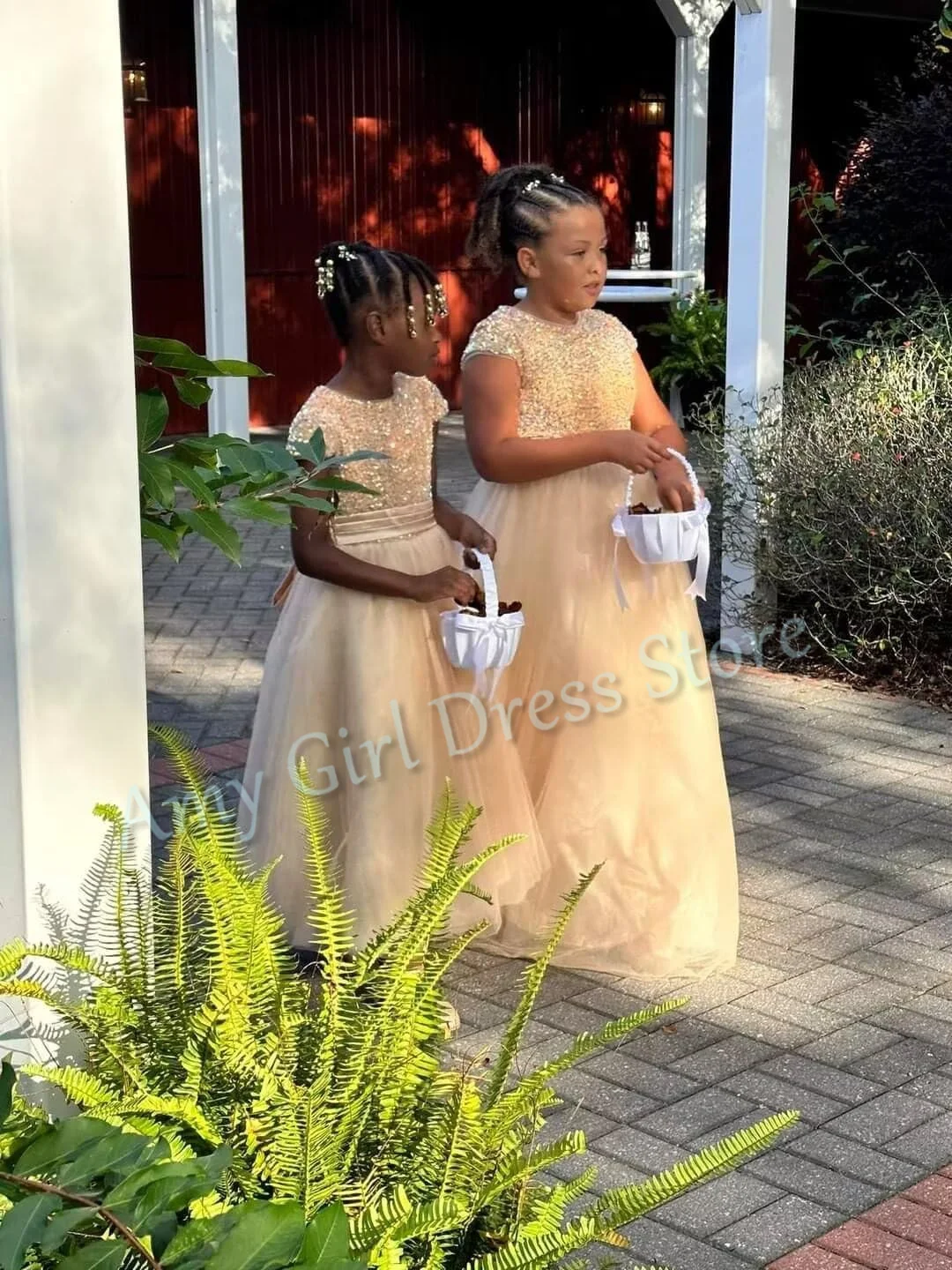 

Luxury Flower Girl Dress For Wedding Sequins Tulle A-Line Princess First Communion Birthday Formal Occasion Ball Gown Customized