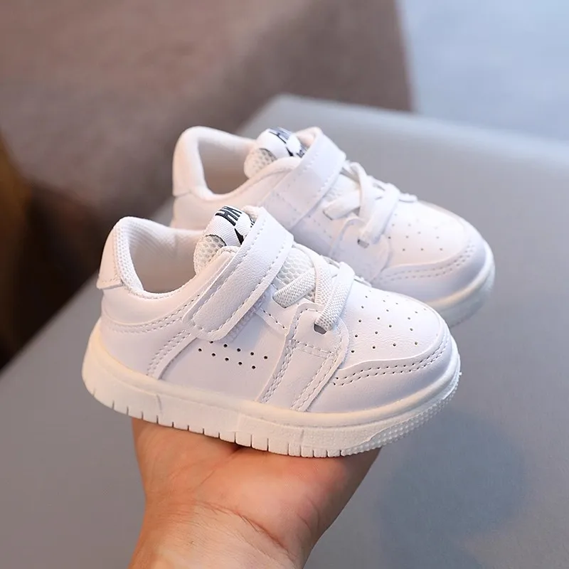 

Всесезонные крутые спортивные детские туфли для отдыха, высококачественные детские теннисные кроссовки для девочек и мальчиков, детские кроссовки для малышей