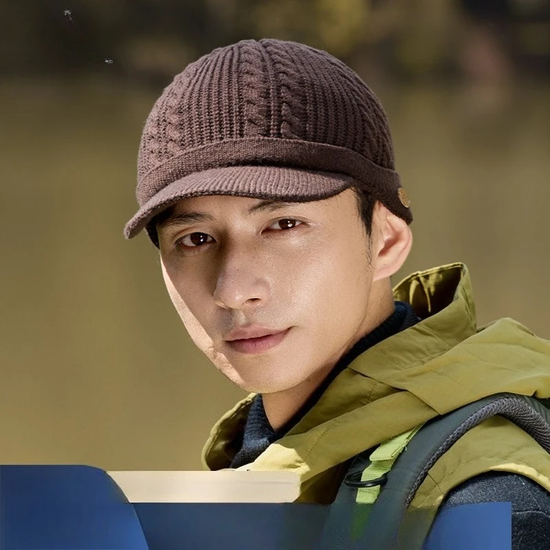 Fashion New Autumn and Winter Knitted Hat Twist Pattern Cap Warm Thickened Wool Hat Men's Outdoor Fashion Versatile Model