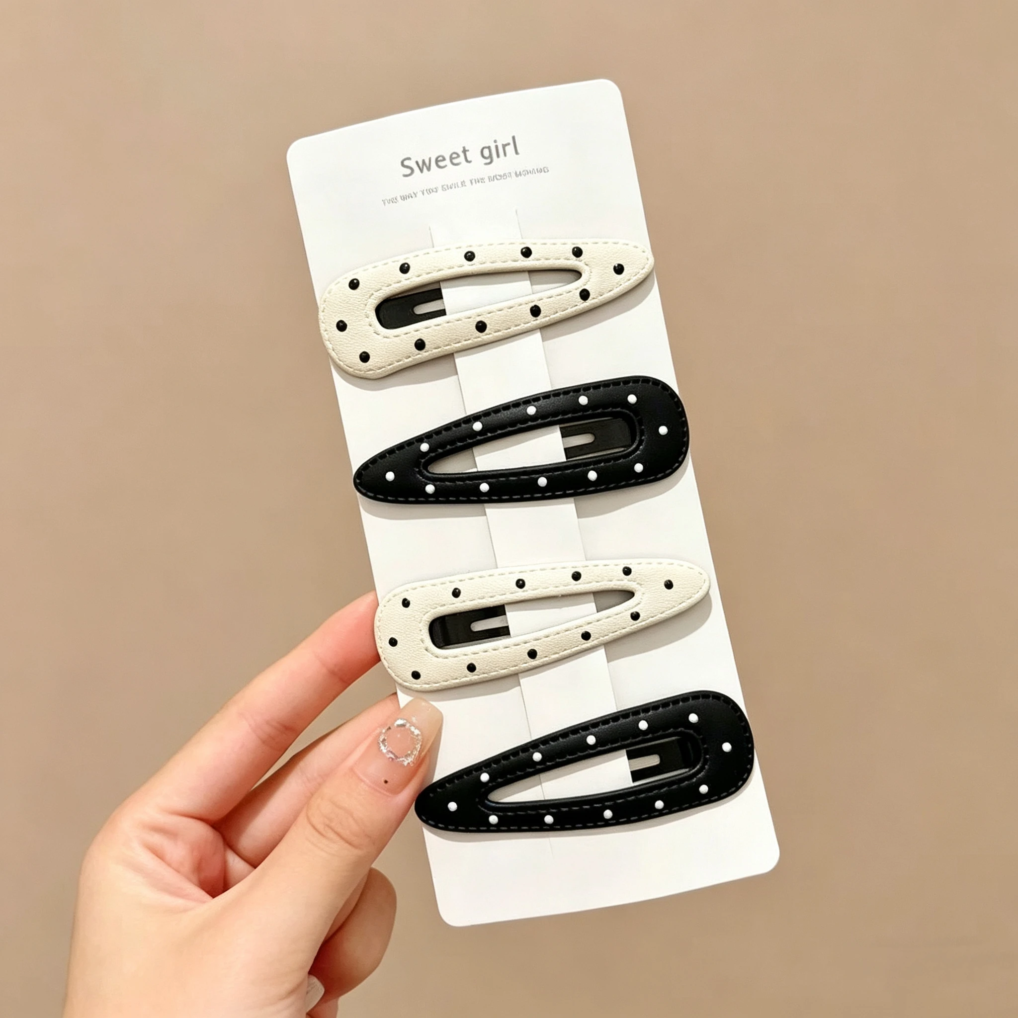 

2Pcs Cute Polka Dot Hair Clips Leather Snap Hair Barrettes Simple Stylish Hair Accessories Hair for Women Girls Daily Wear