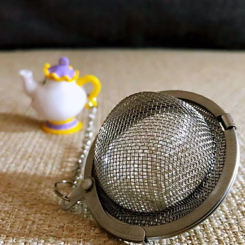 Figuras de acción de dibujos animados de La Bella y La Bestia de Disney, Mrs Potts, infusor de té, colección práctica de Anime, regalo de cumpleaños para niños