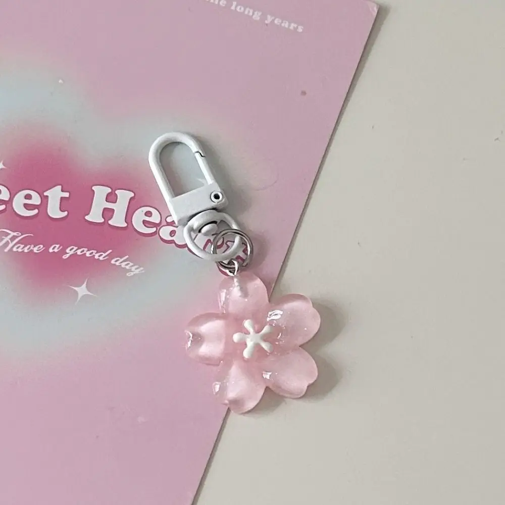 Simulated Sakura Key Chain Resin Cherry Blossom Jelly Sakura Pendant Keyring Keyring Kawaii Translucent Flower Pendant
