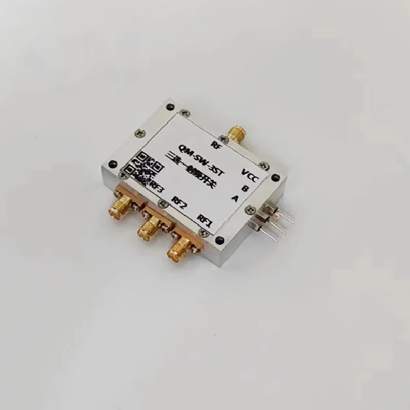 

0.1-6GHz SP3T RF three-in-one switch RF switch single-pole three-throw switch high isolation rf amplifier