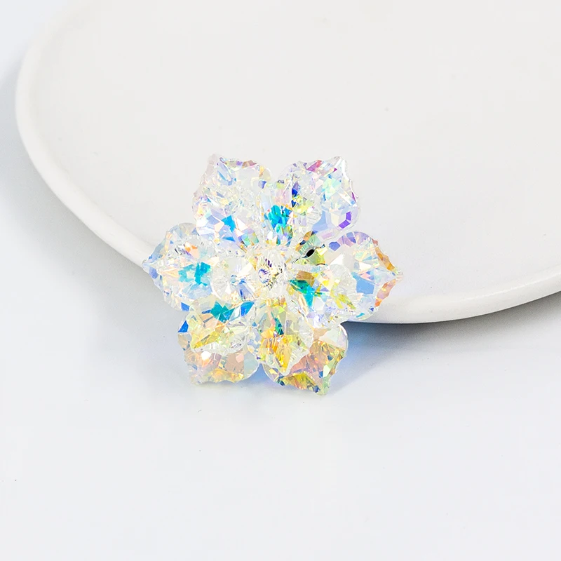 Colorful gradient glass crystal flower brooch