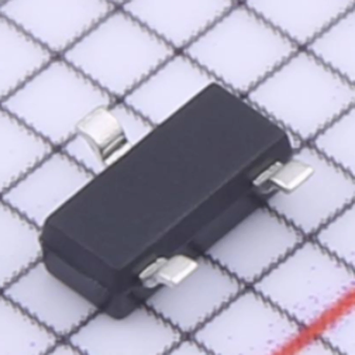 50 قطعة أصلية؛ 7E، ترانزستور التأثير الميداني (MOSFET) 350 ميجاوات 60 فولت 240 مللي أمبير 1 N-channel TO-236:2N7002E-T1-GE3