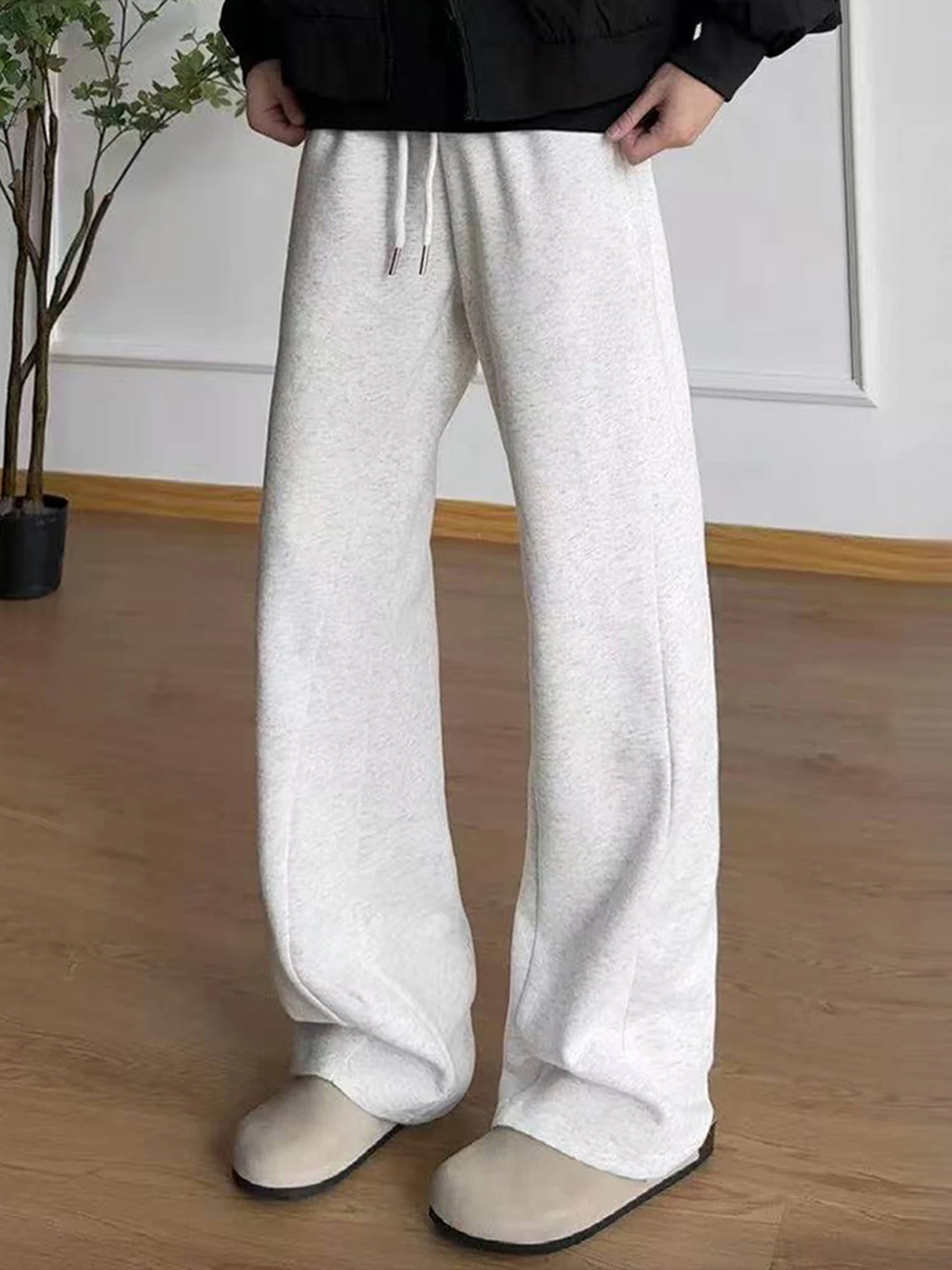 

White ey Men's Spor Casual High Waist Leg Lengthening Pants Autumn Heavy Du Drapey American Sle Micro Flared Trousers