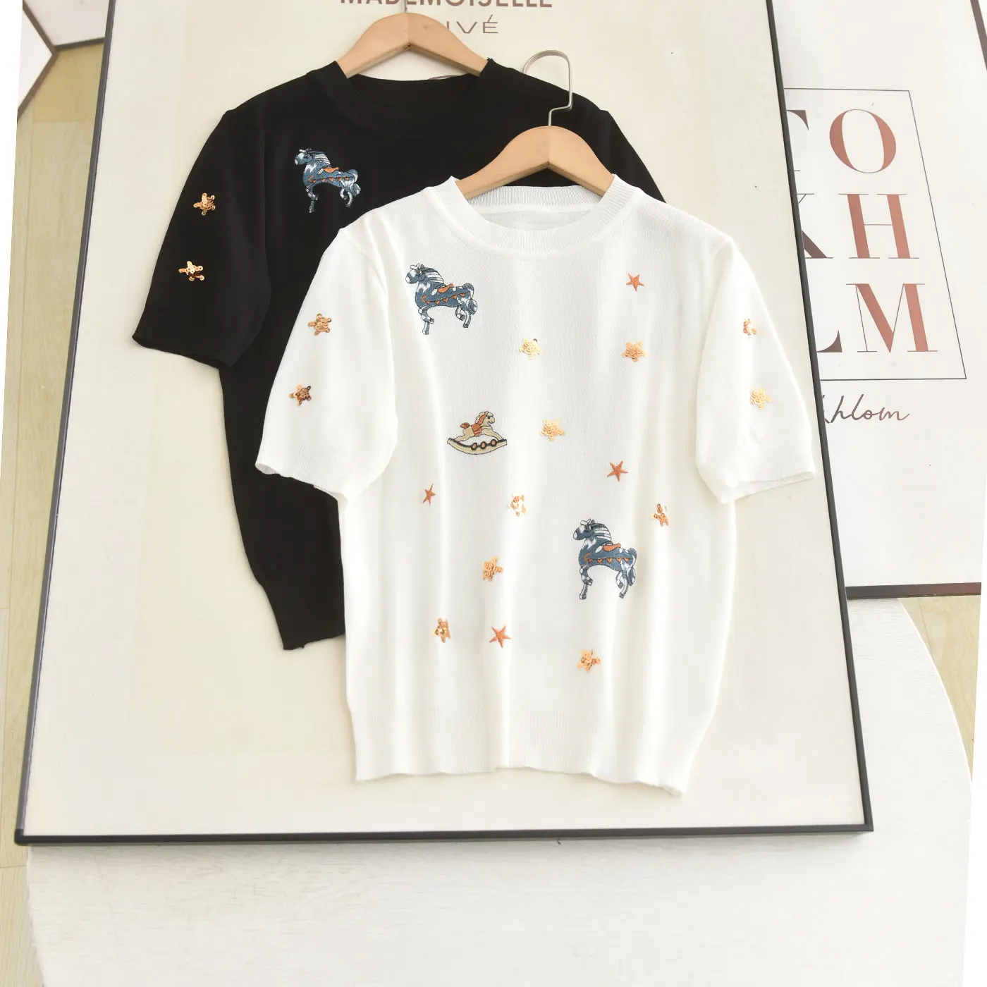 

Fashionable round Neck Short Sleeve Embroidered Knitwear Women's Miniature Sequin Top Summer New Arrival Heavy Embroidery