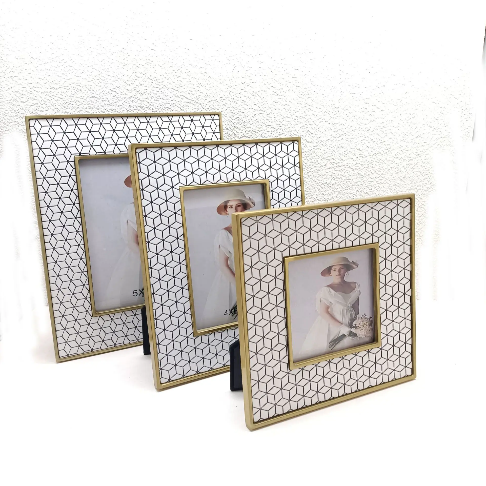 European Fashion Metal Leather Photo Frame Office Desktop Decoration