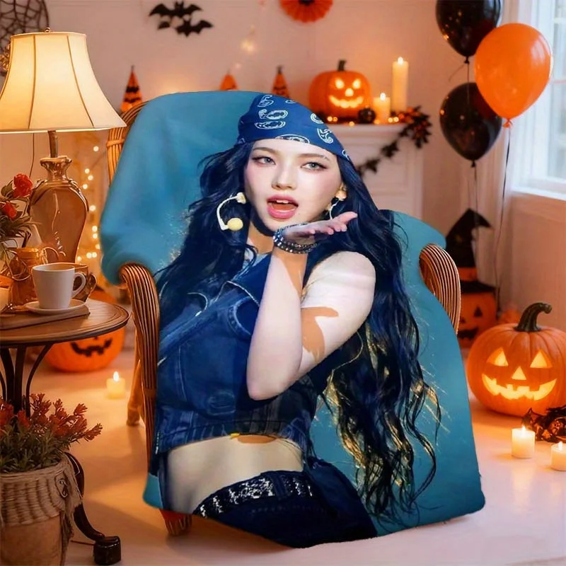 1pc Blue-Green Background Fashion Cool Stage Design Blanket, All-Season Luxury Bedspread, Soft Flannel Throw for Home