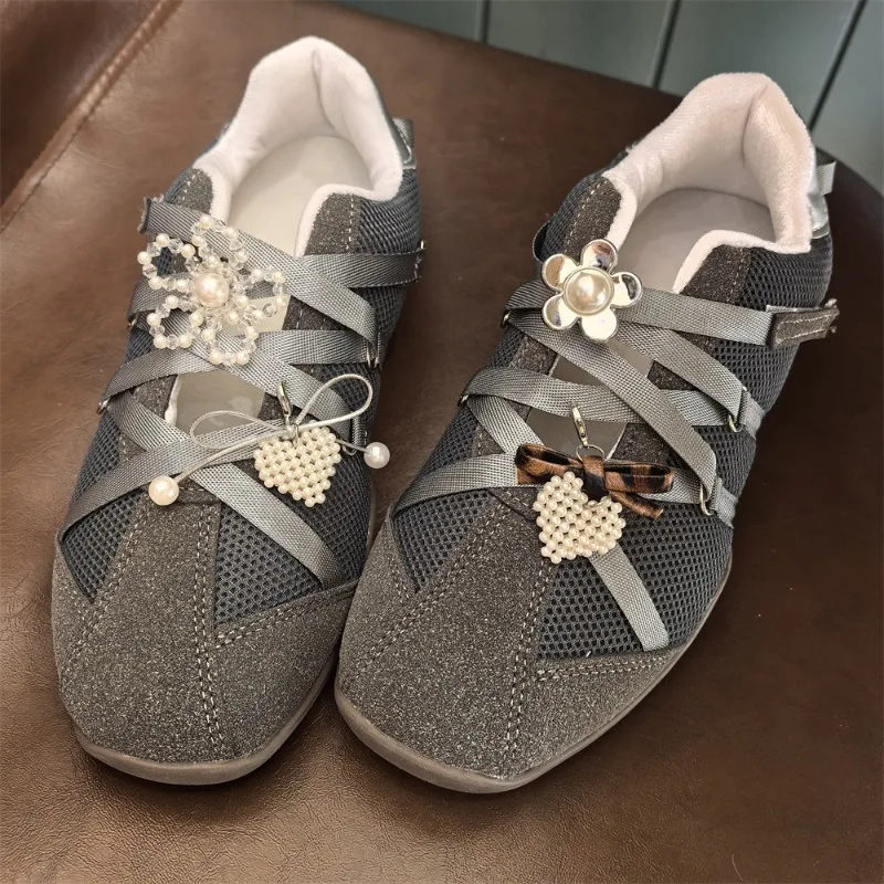 Shoe Clip Glitter Rhinestone Gray Crystal Bow Leopard Print Pearl Heart Detachable High End Sneaker Decoration Women Lightweight