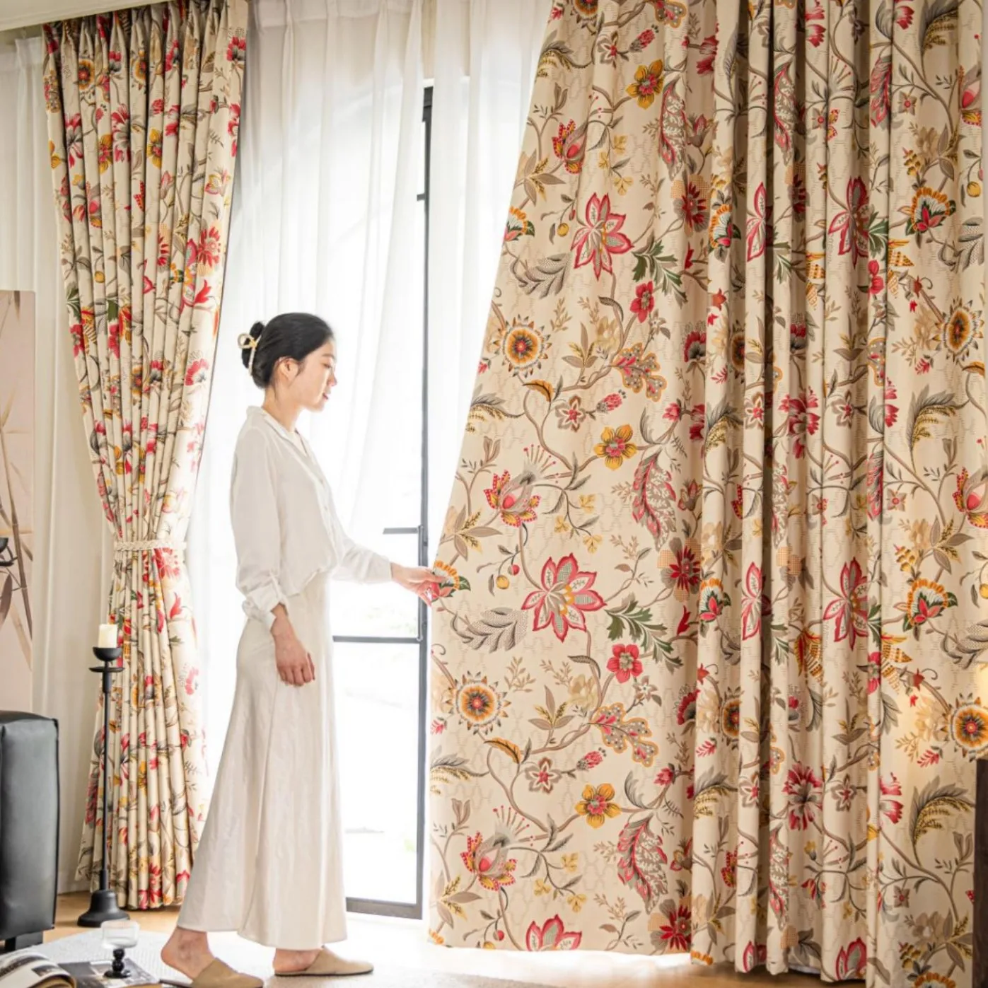 French Mid-century Style High Shading 2026 New Style Bedroom Curtains for Living Room Balcony High-end Downton Abbey Chenille