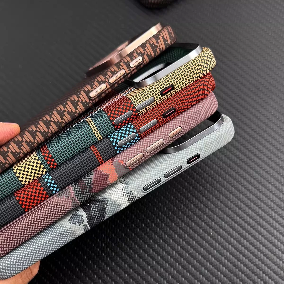 2026 New Plaid Mountain Magnetic Case for iPhone 15 16 17 Pro Max Magnets Charging Back Cover Camera Lens Protection Phone Shell - view 5