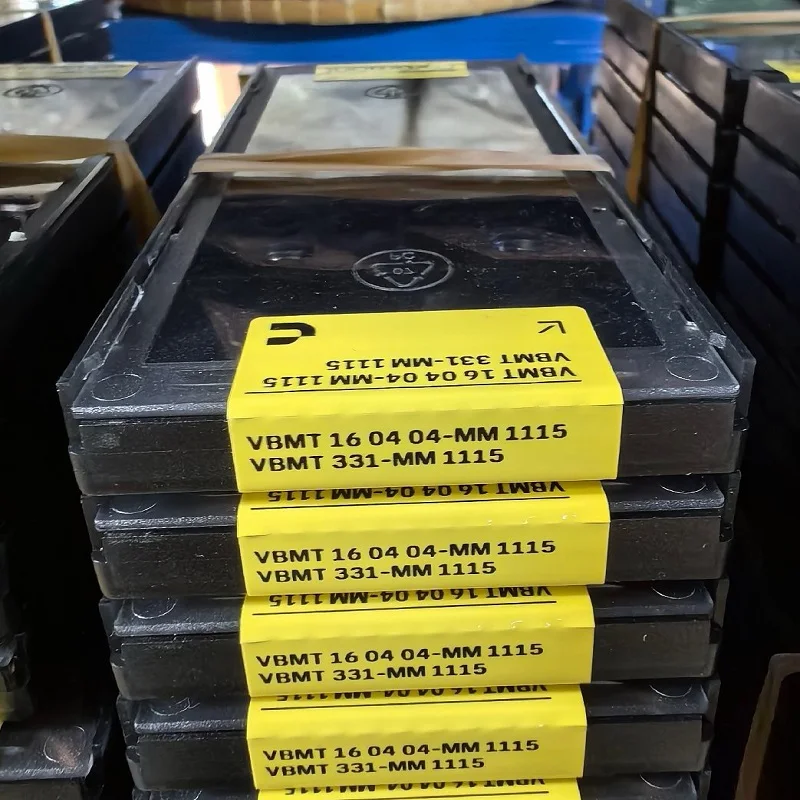 

Hard alloy cutting blades VBMT160404-MM 1115