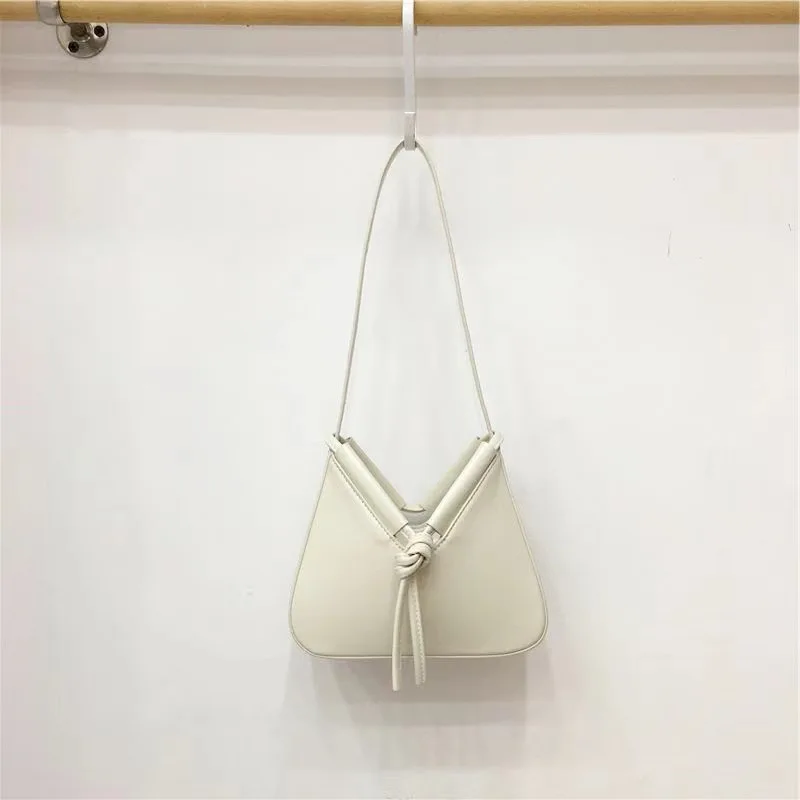 High-end Luxury Armpit Bag Exquisite And Versatile Shoulder Bag Summer New Korean Fashion Triangle Bag Design Irregular Handbag