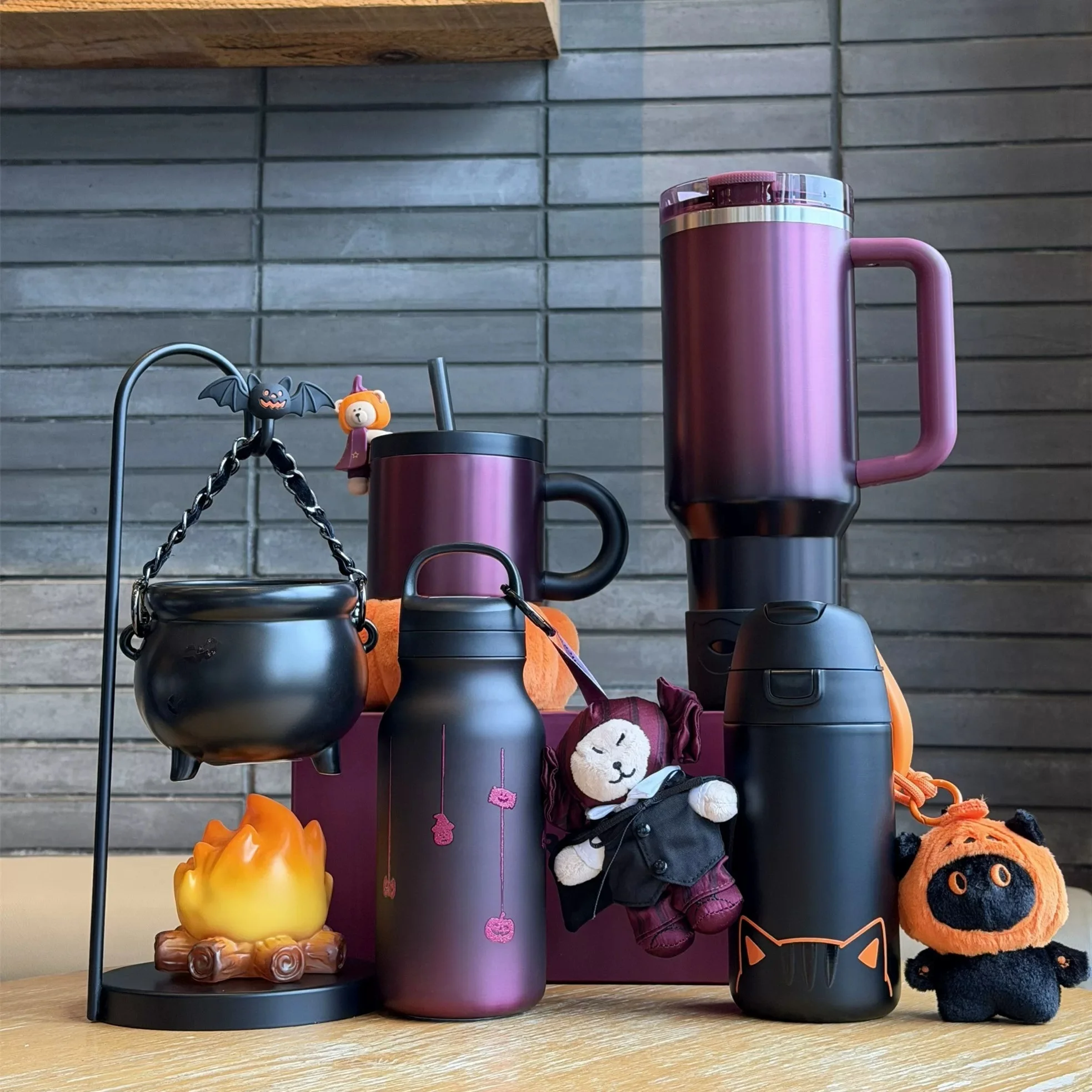 Tasse en acier inoxydable en forme de chaudron d'Halloween 2026 Bk avec paille, décoration de bureau d'ambiance pour usage domestique et de bureau par les adultes