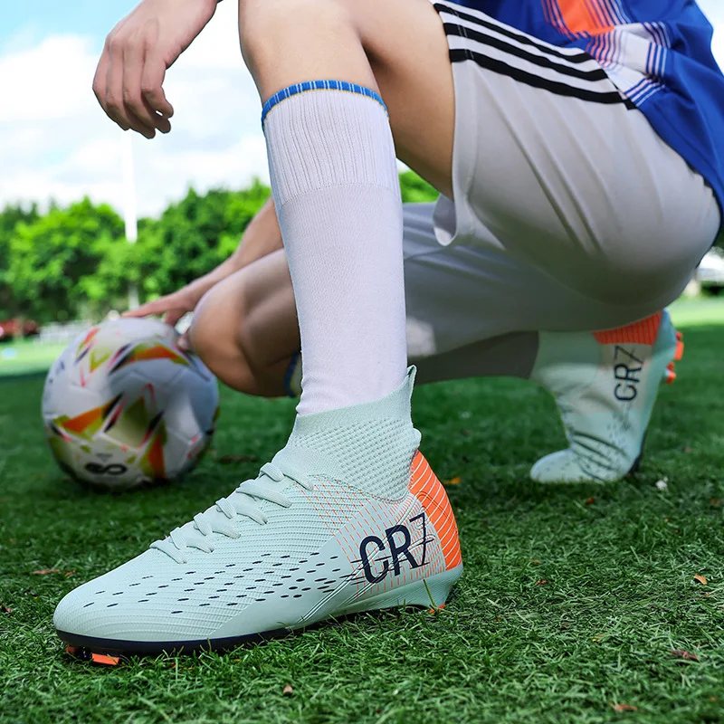 Zapatos de Fútbol Transpirables de Caña Alta para Entrenamiento y Partidos, Zapatos de Fútbol Juveniles con Bloques de Color en Malla, Cómodos, Colaboración CR7