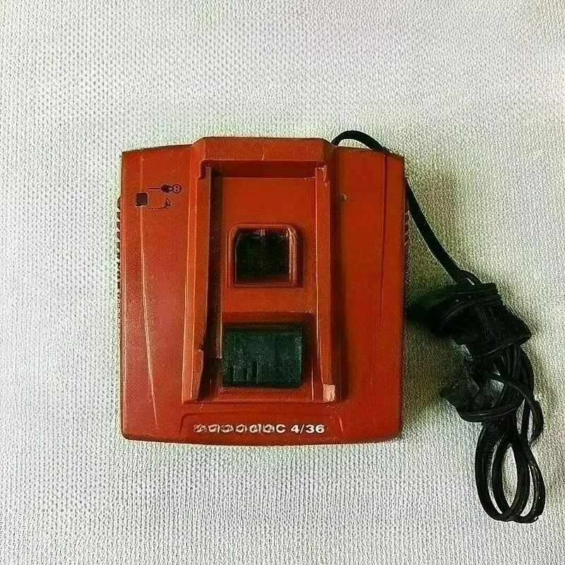Suitable for   C4/36 90 batería de litio cargador 220V 14,4v-36v (productos originales,second-hand )