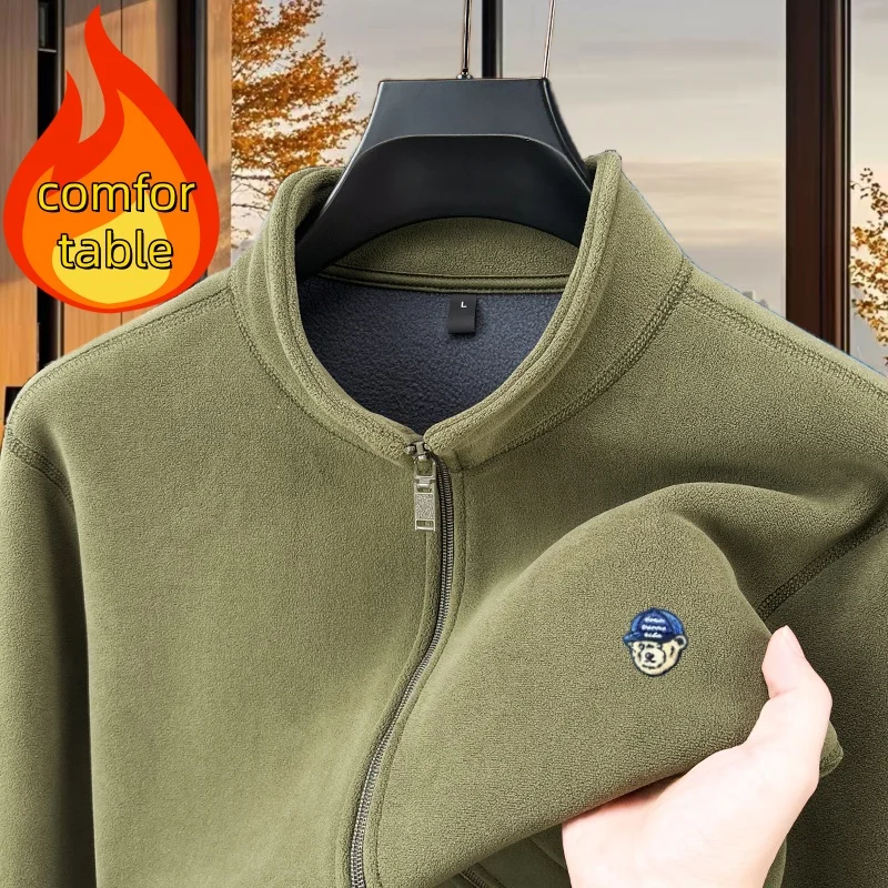 العلامة التجارية الفاخرة 2025 الخريف والشتاء جديد الرجال المخملية الدافئة سستة سترة رائعة الدب رئيس التطريز الوقوف طوق سترة #1