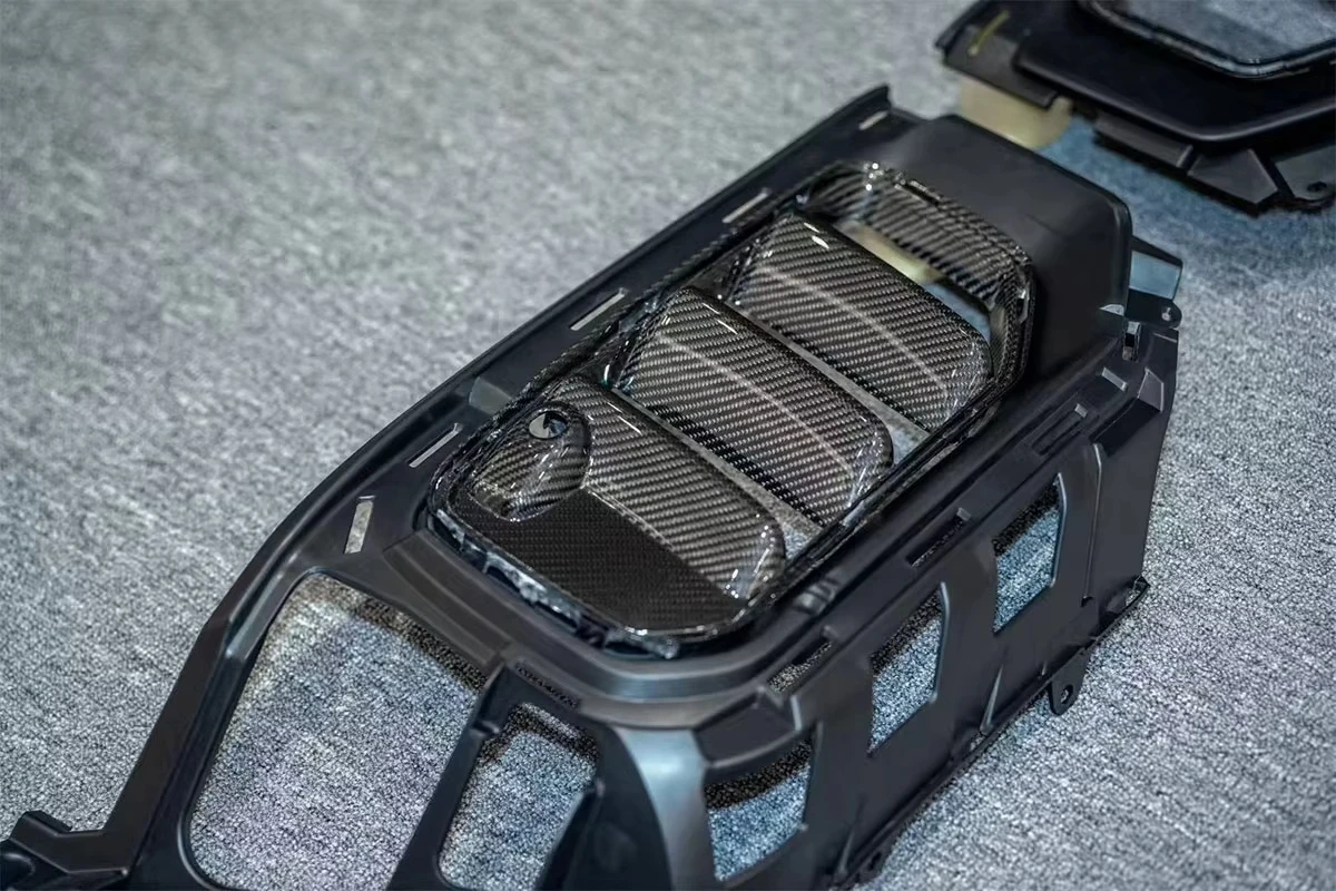 W465 G63 Dry Carbon Fiber Front Bumper Air Vents for 2025+  G Wagon with Base Frame Replace