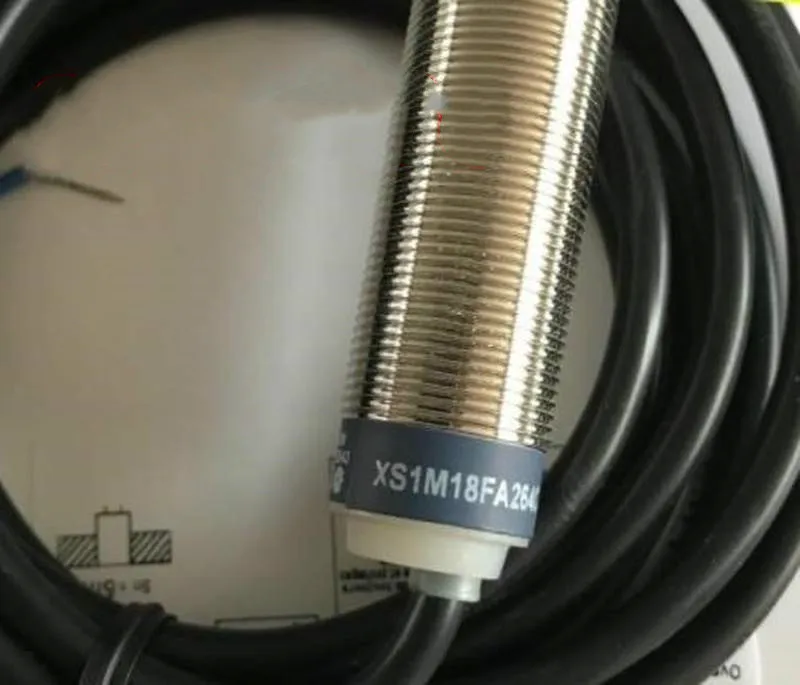 Interruptor de nuevo Sensor de proximidad de XS1-M18FA264C