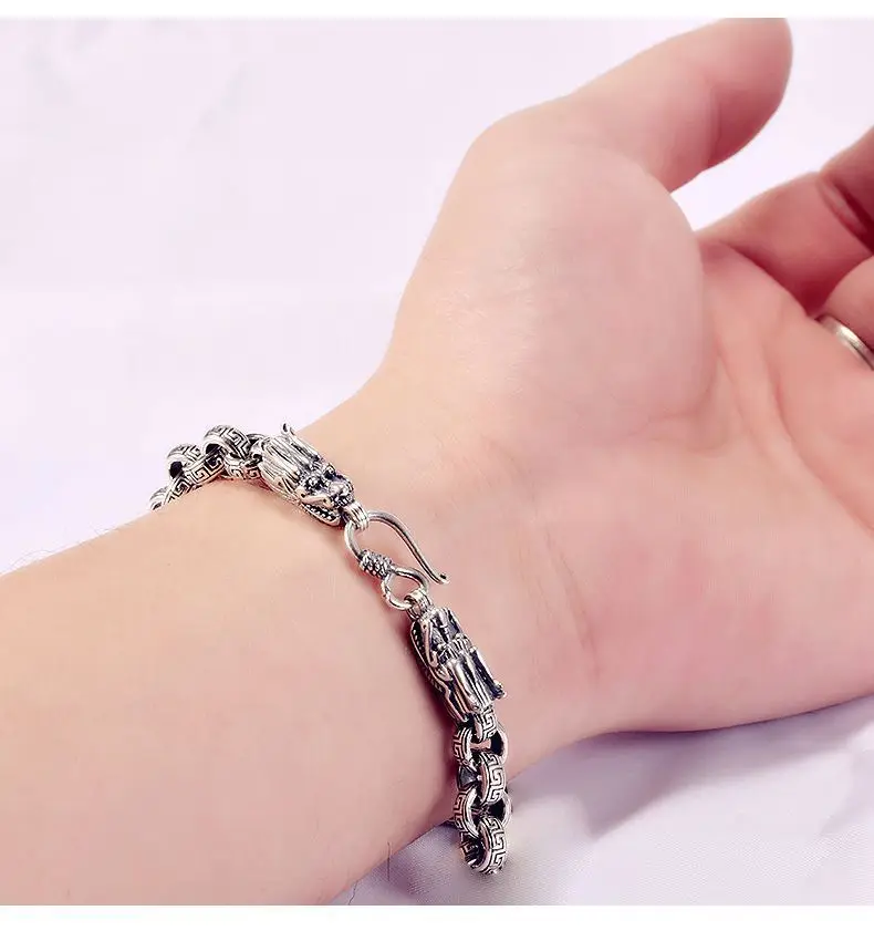 

dragon silver bracelet Silver Color Gold Color Black Dragon Clasp Rock Chain Men Bracelet Bangle Hip-Hop Jewelry Gifts