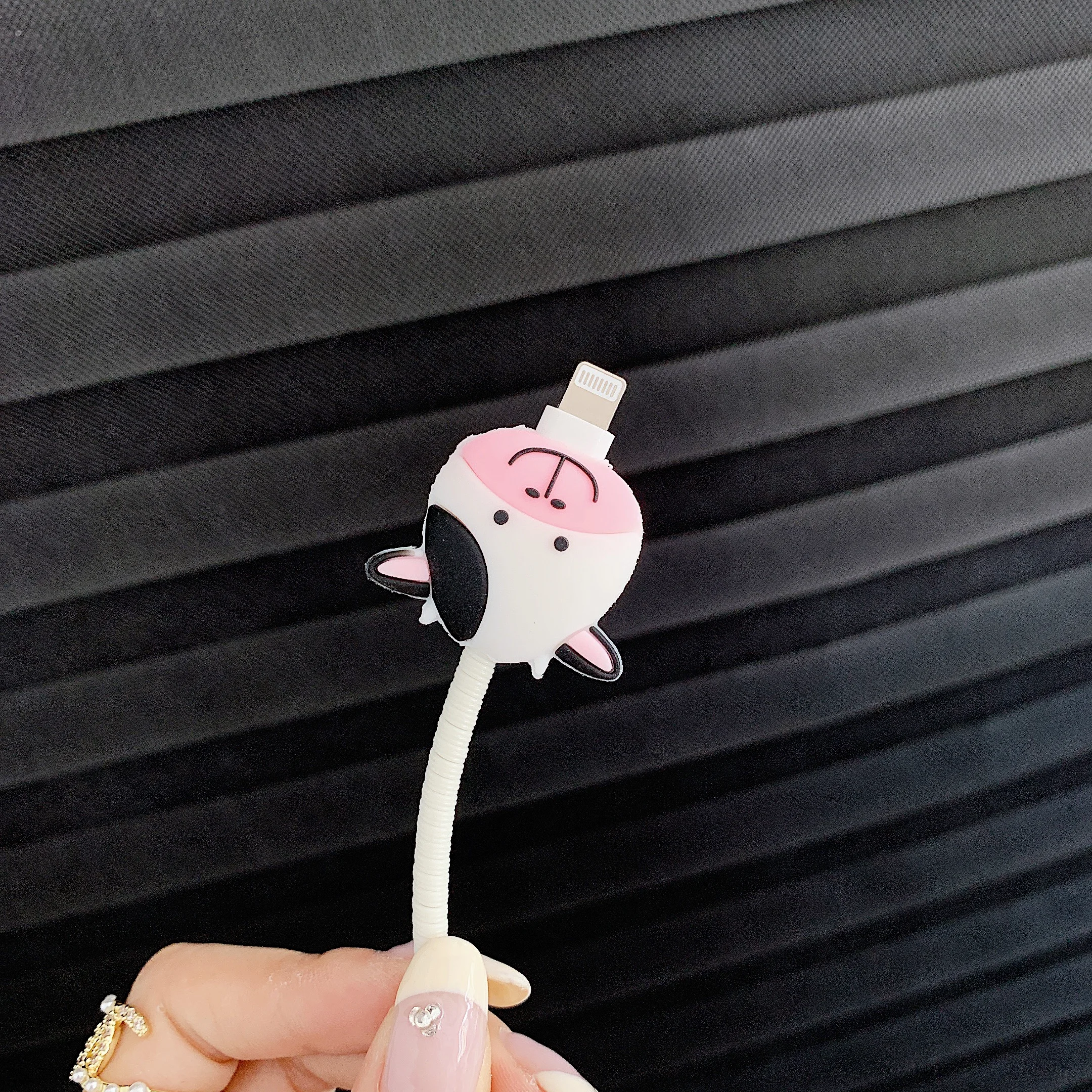 Korea Cute Dairy Cow Soft Silicone Charger Protective Case For IPhone 11 13 14 15 18W-20W Fast Charge Protection Charger Cover