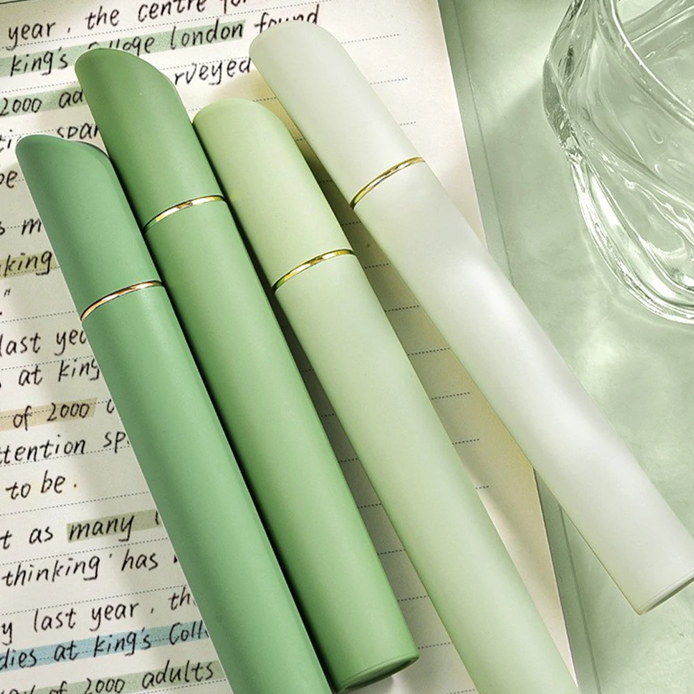 4pcs Student Aesthetic Highlighters Set Flexible Line Width and Smudge-Proof Water-Based Ink for Sparkling Notes Journaling
