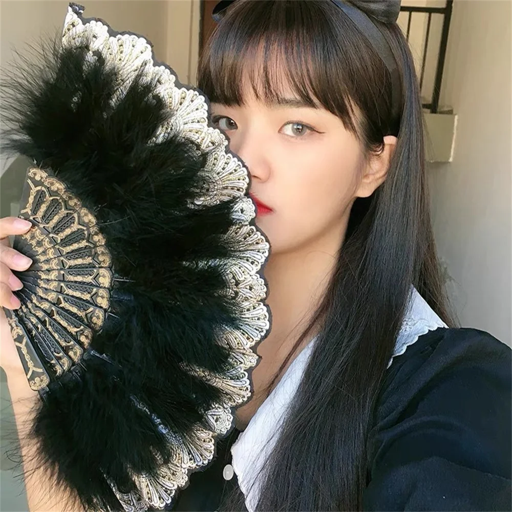 Ventaglio pieghevole elegante in pizzo vintage per ventaglio da ballo per festa di nozze Puntelli per foto Regalo di tendenza della moda coreana 