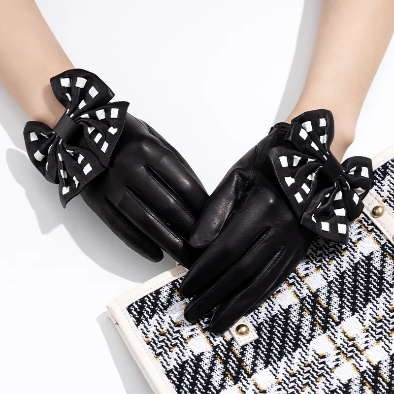 guantes-de-cuero-autentico-para-mujer-ideales-para-el-invierno-de-color-negro-hechos-con-piel-de-cabra-genuina-con-funcion-de-pantalla-tactil-calidos-suaves-para-conducir-con-un-diseno-moderno-y-un-lazo
