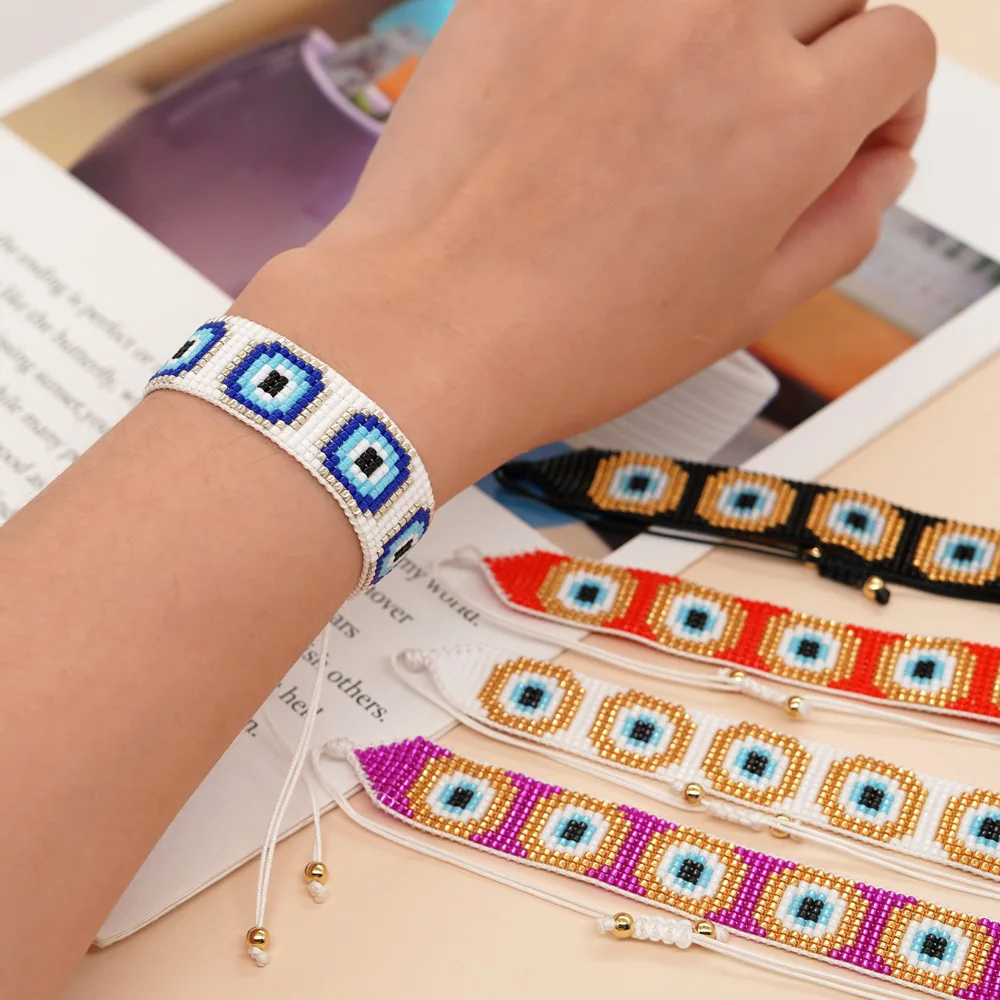 

ZGMXR Браслет из рисовых бусин Креативность Глаз дьявола Богемия Регулируемый узор Квадратный ручной работы Женский модный браслет из бисера